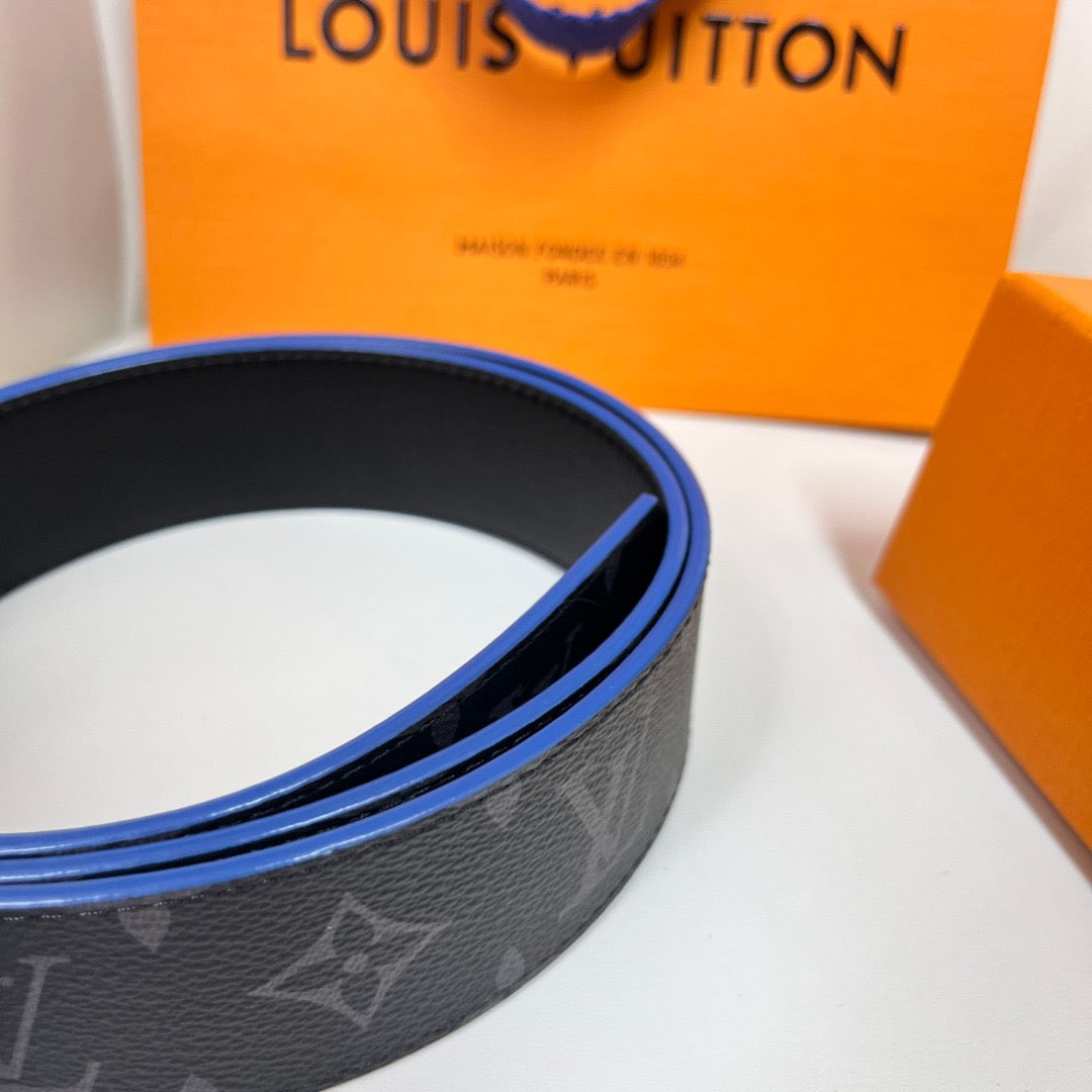 Louis Vuitton Belts? Louis Vuitton Lou Belt Classic Everyday Designer Belt