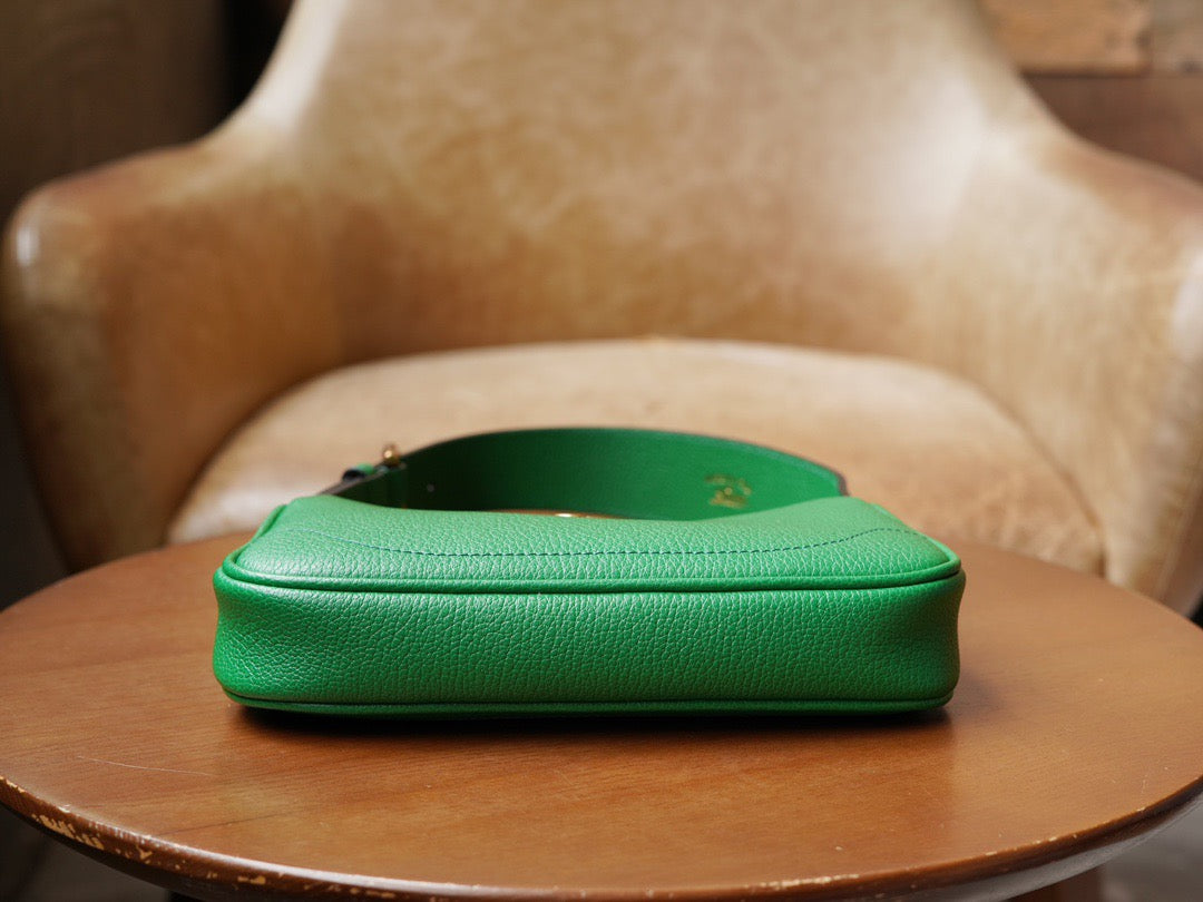 Gucci Wallets? Gucci Aphrodite Mini Shoulder Bag Premium Leather Designer Wallet