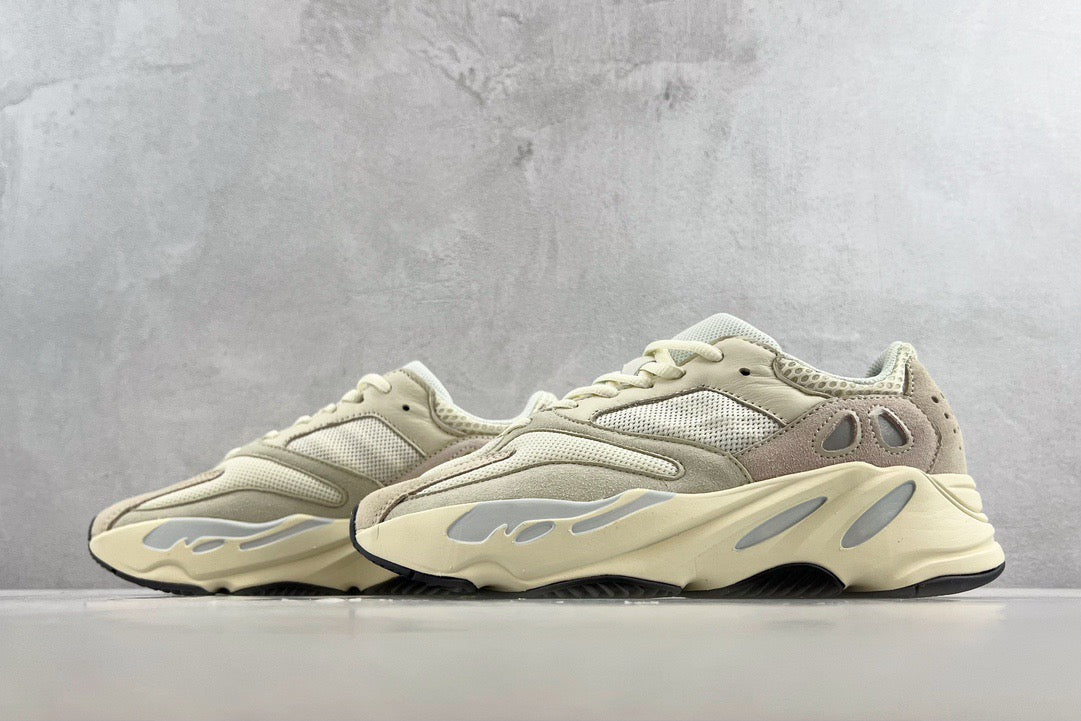 YEEZY Shoes? Yeezy Boost 700 Premium Designer Casual Shoes