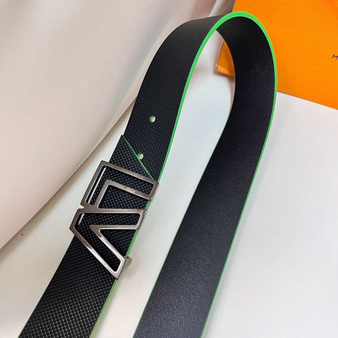 Louis Vuitton Belts? Louis Vuitton Lou Belt Classic Everyday Designer Belt