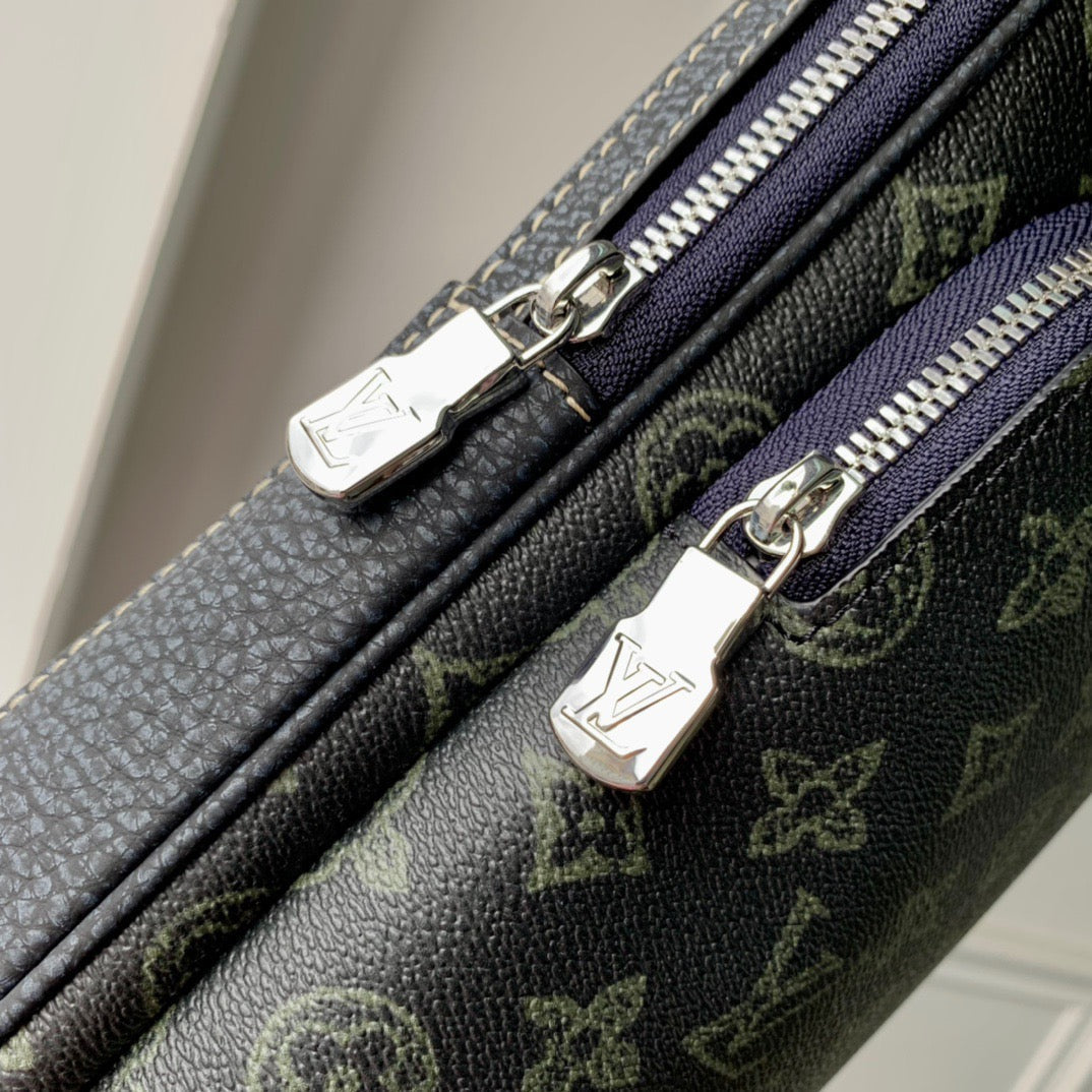 Louis Vuitton Wallets? Louis Vuitton Lou Avenue Slingbag Compact Luxury Card Wallet