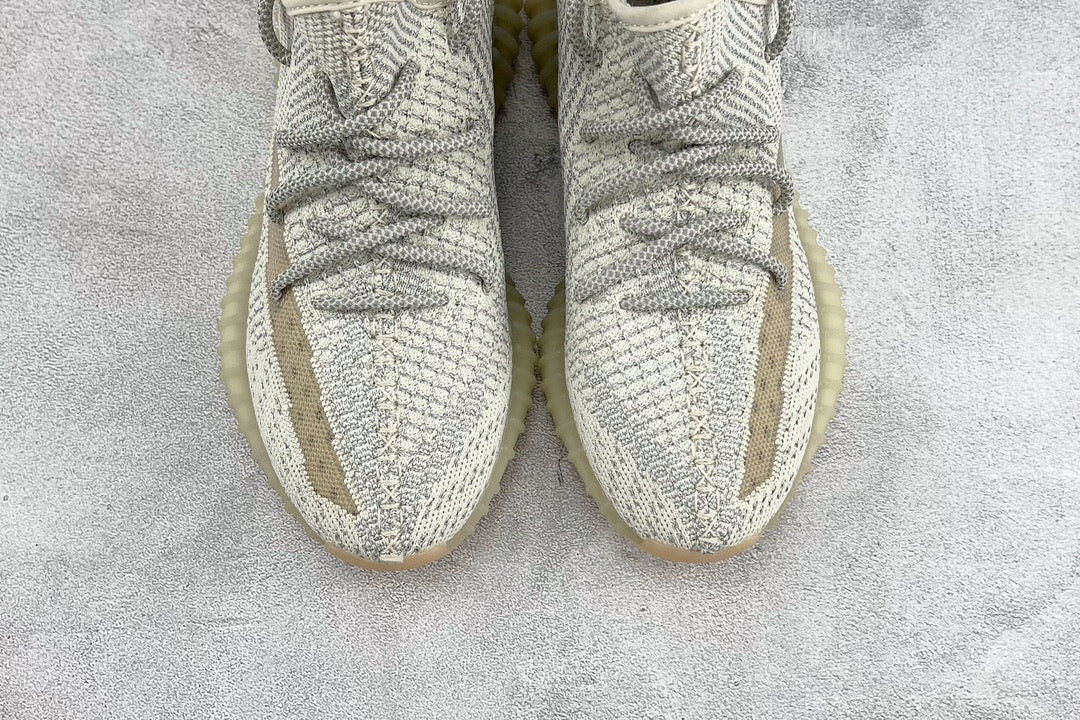 YEEZY Shoes? Yeezy Boost 350 V2 Comfortable Everyday Designer Shoes