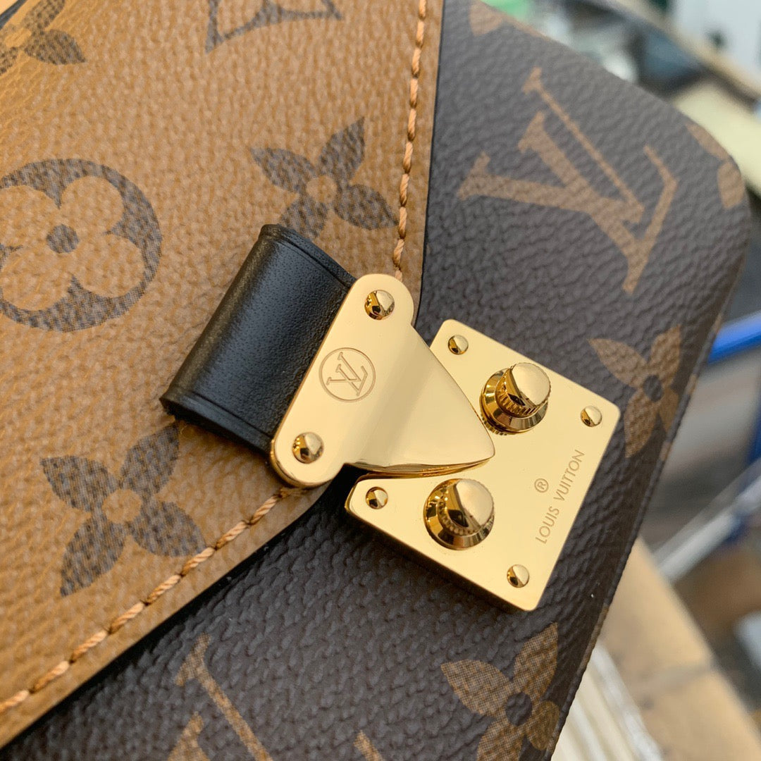 Louis Vuitton Wallets? Louis Vuitton Lou Micro Metis Bag Premium Leather Designer Wallet