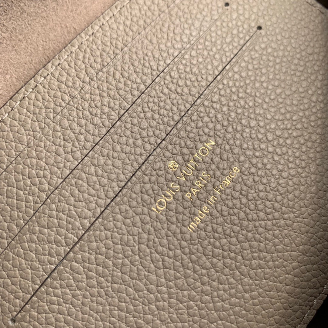 Louis Vuitton Wallets? Louis Vuitton Lou Ivy Wallet On Chain Bag Elegant Everyday Leather Wallet