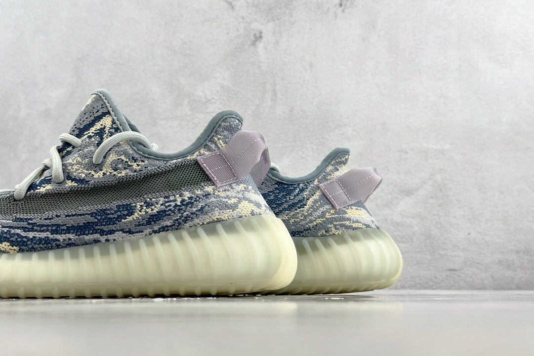 YEEZY Shoes? Yeezy Boost 350 V2 Comfortable Everyday Designer Shoes