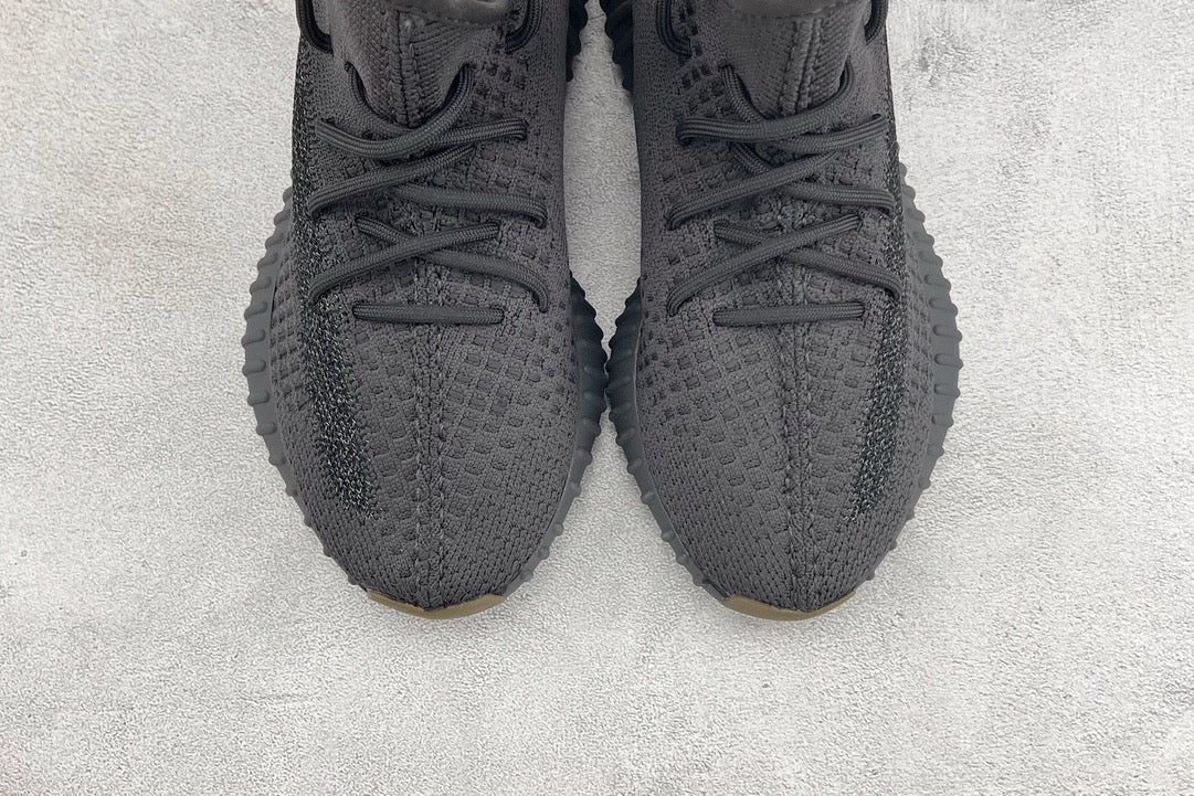 YEEZY Shoes? Yeezy Boost 350 V2 Luxury Lifestyle Designer Footwear