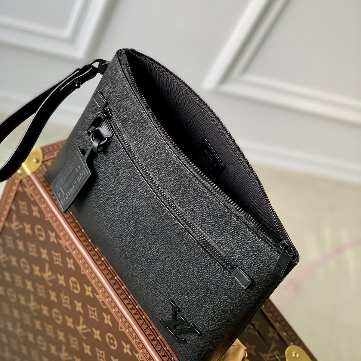 Louis Vuitton Bags? Louis Vuitton Lou Takeoff Pouch Elegant Everyday Designer Handbag