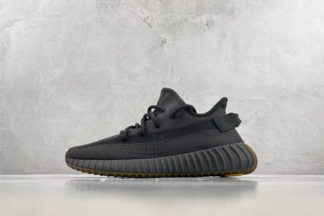 YEEZY Shoes? Yeezy Boost 350 V2 Luxury Lifestyle Designer Footwear