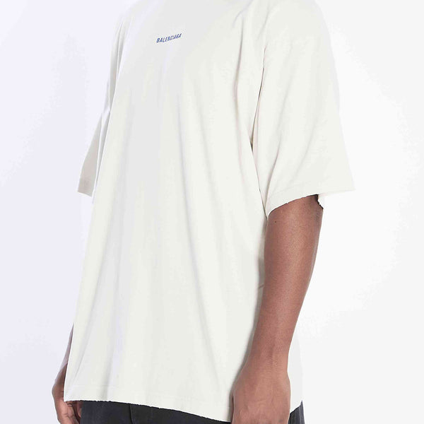 Balenciaga premium tee shirts detail and craftsmanship close-up