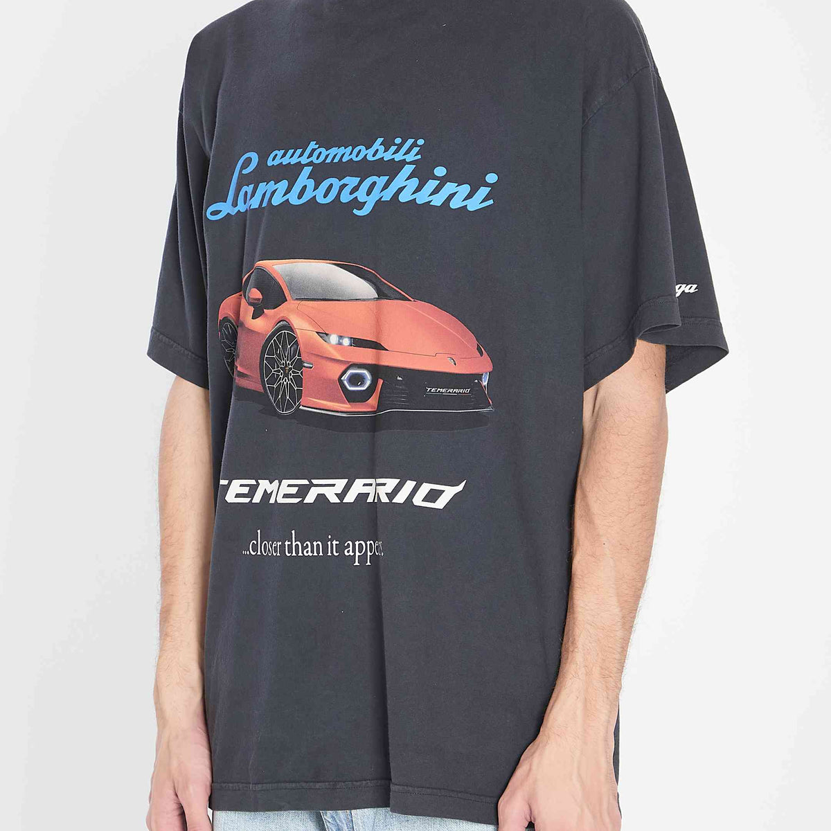 Balenciaga premium tee shirts detail and craftsmanship close-up