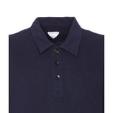 Close-up of Bottega Veneta tee shirts hardware and fine stitching
