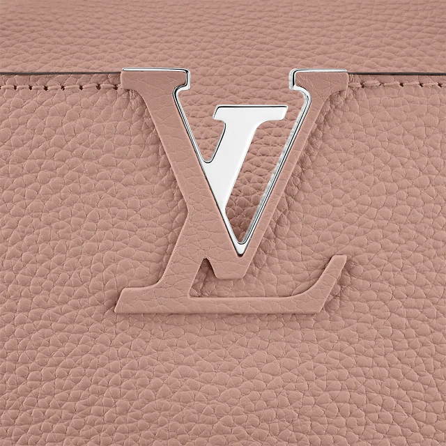 Louis Vuitton Bags? Louis Vuitton Capucines mm Premium Designer Shoulder Bag