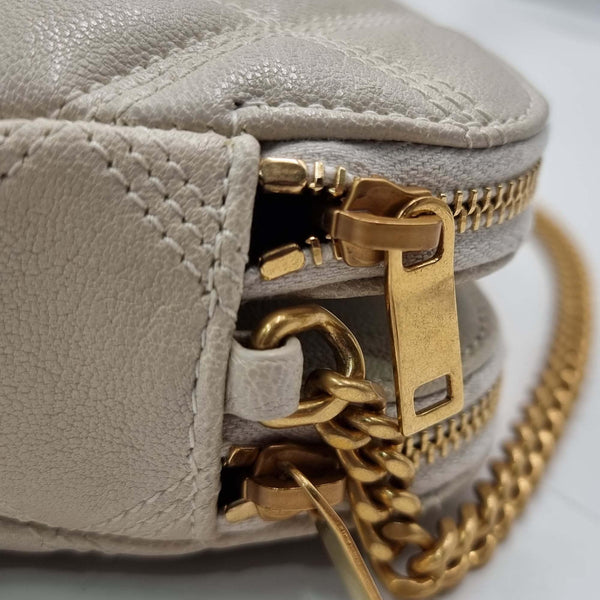 Becky premium bags detail and craftsmanship close-up