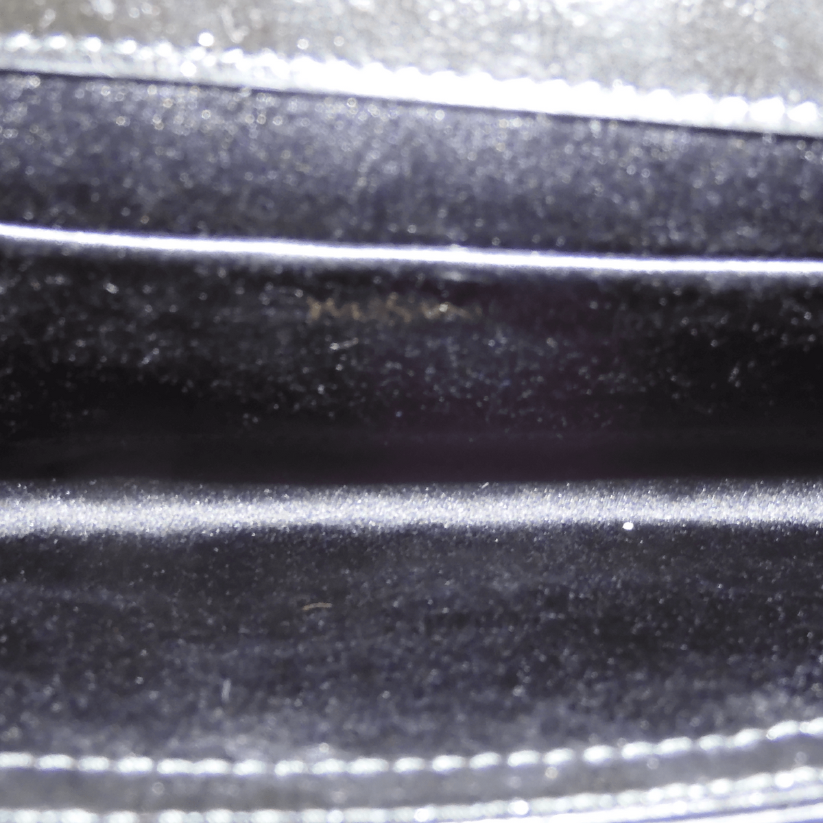 Belle bags side profile designer luxury fashion
