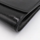 Close-up of Belle bags hardware and fine stitching