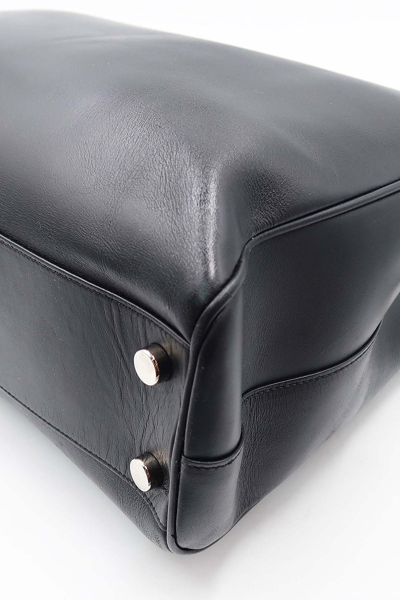 Cassandre premium bags detail and craftsmanship close-up