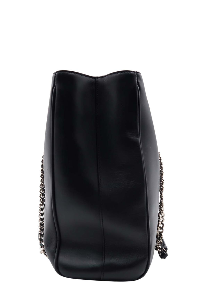 Cassandre premium bags detail and craftsmanship close-up