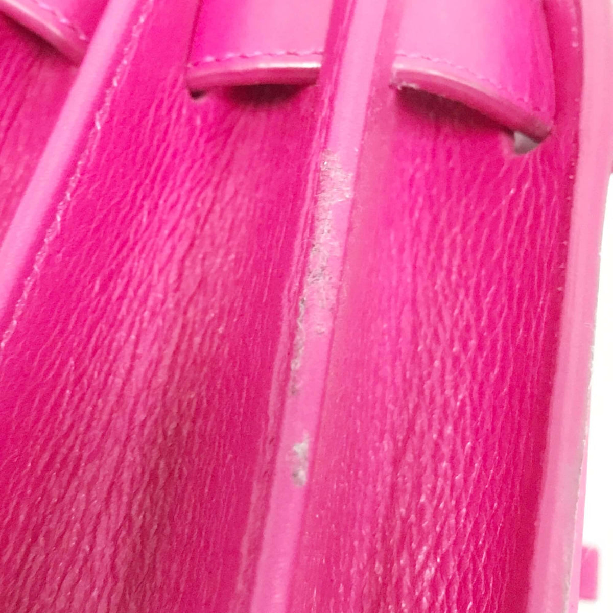 Close-up of Classic bags hardware and fine stitching
