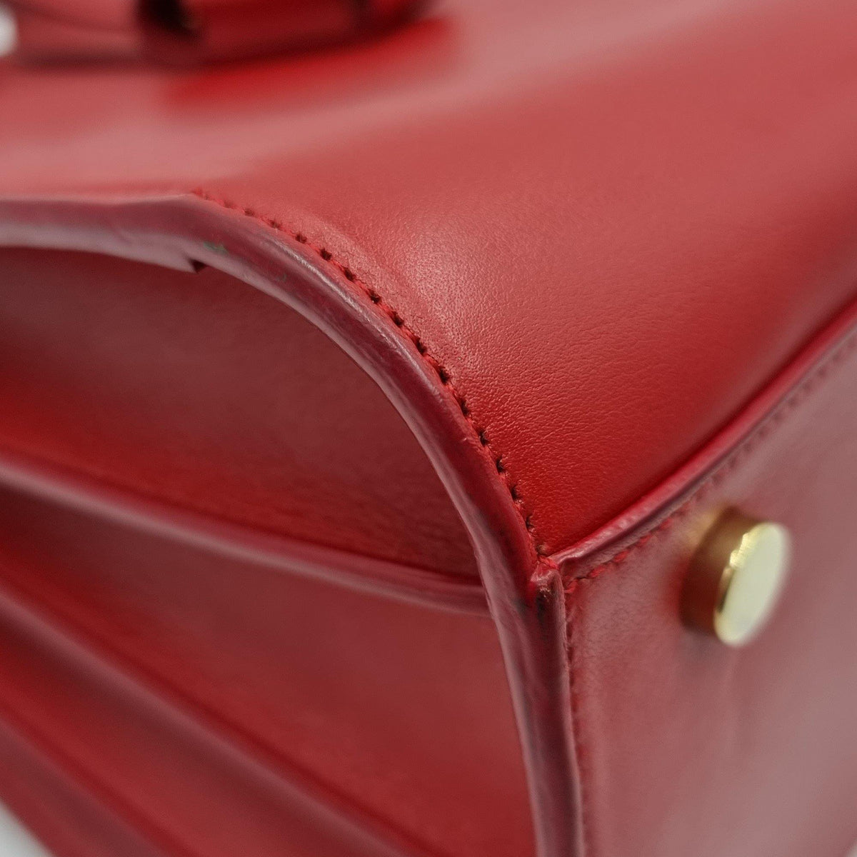 Close-up of Classic bags hardware and fine stitching