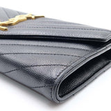 Large premium bags detail and craftsmanship close-up