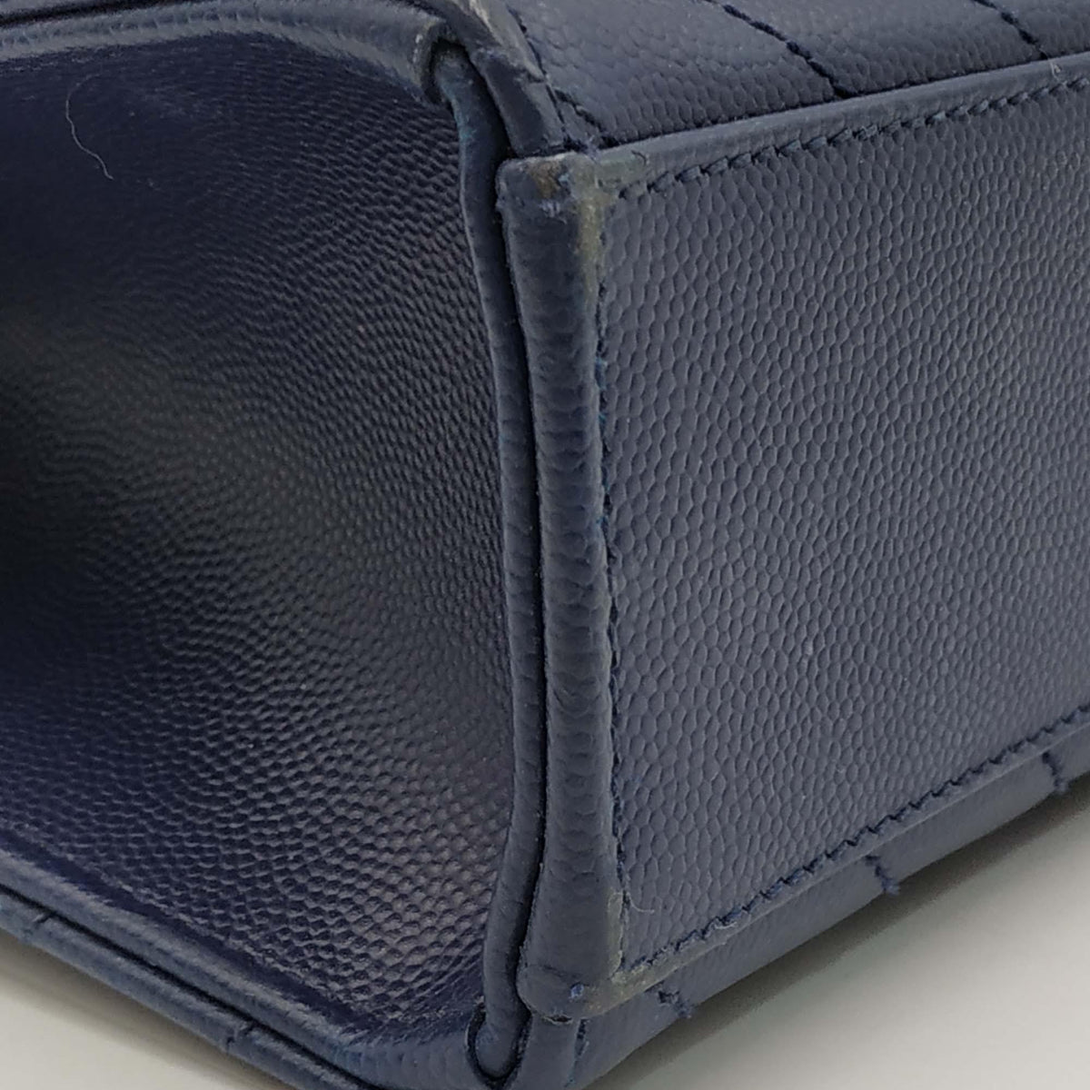 Large bags side profile designer luxury fashion