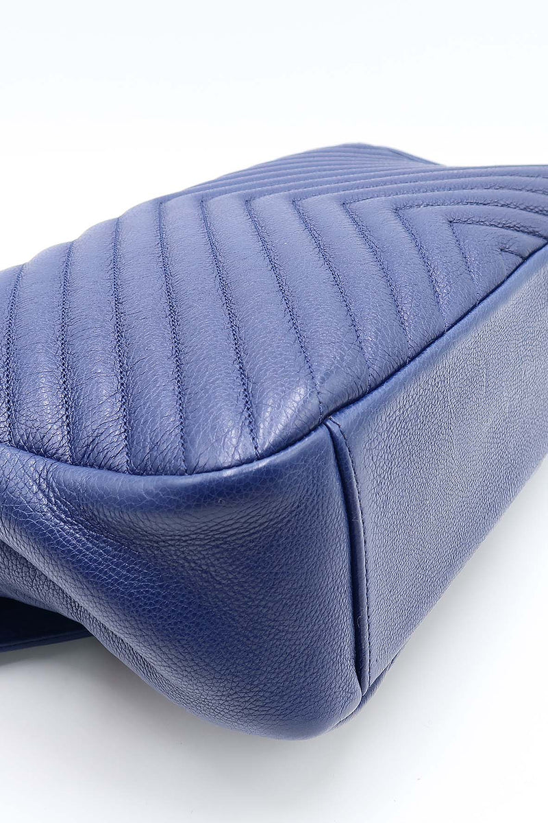 Large bags side profile designer luxury fashion