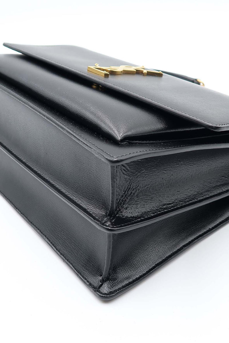 Large bags lifestyle shot premium designer piece
