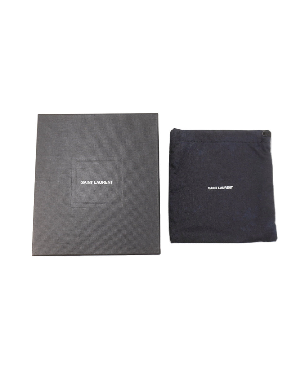Matelassé premium bags detail and craftsmanship close-up