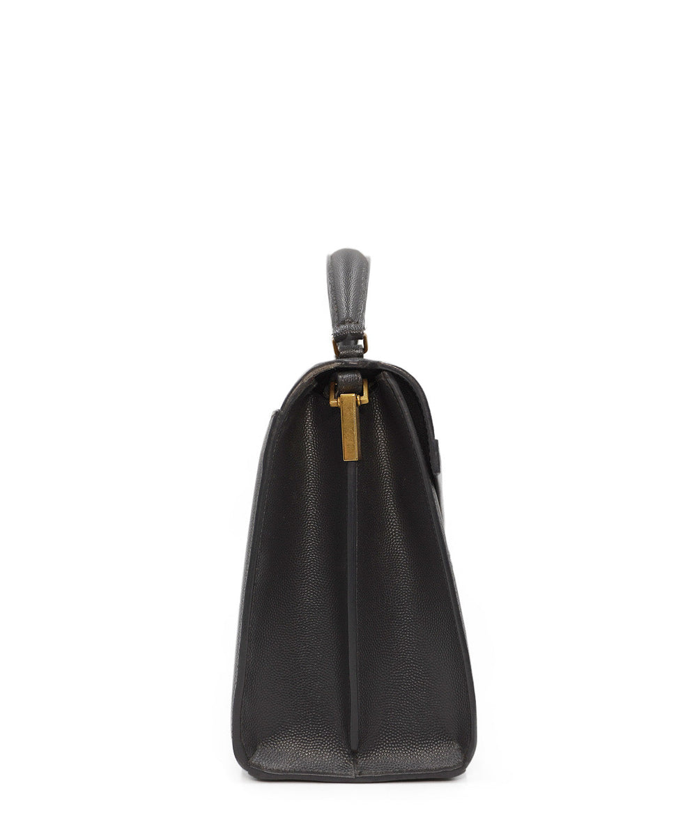 Medium bags lifestyle shot premium designer piece
