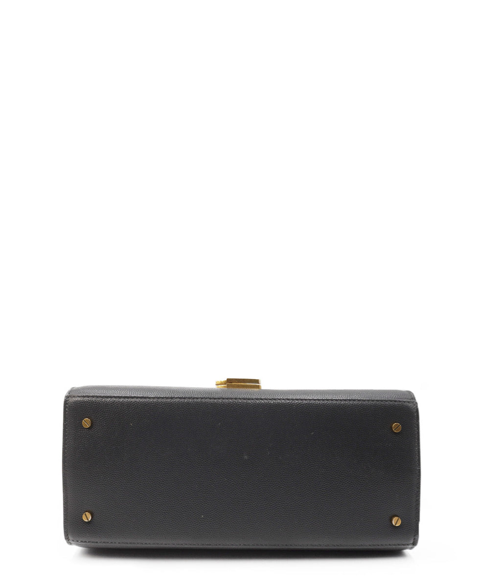 Medium bags side profile designer luxury fashion