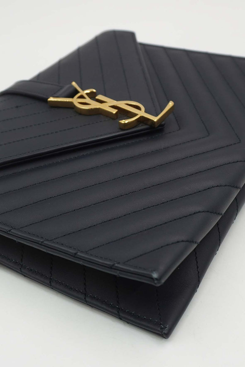 Medium premium bags detail and craftsmanship close-up
