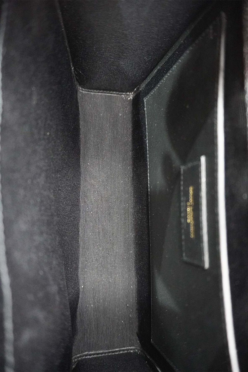 Medium premium bags detail and craftsmanship close-up