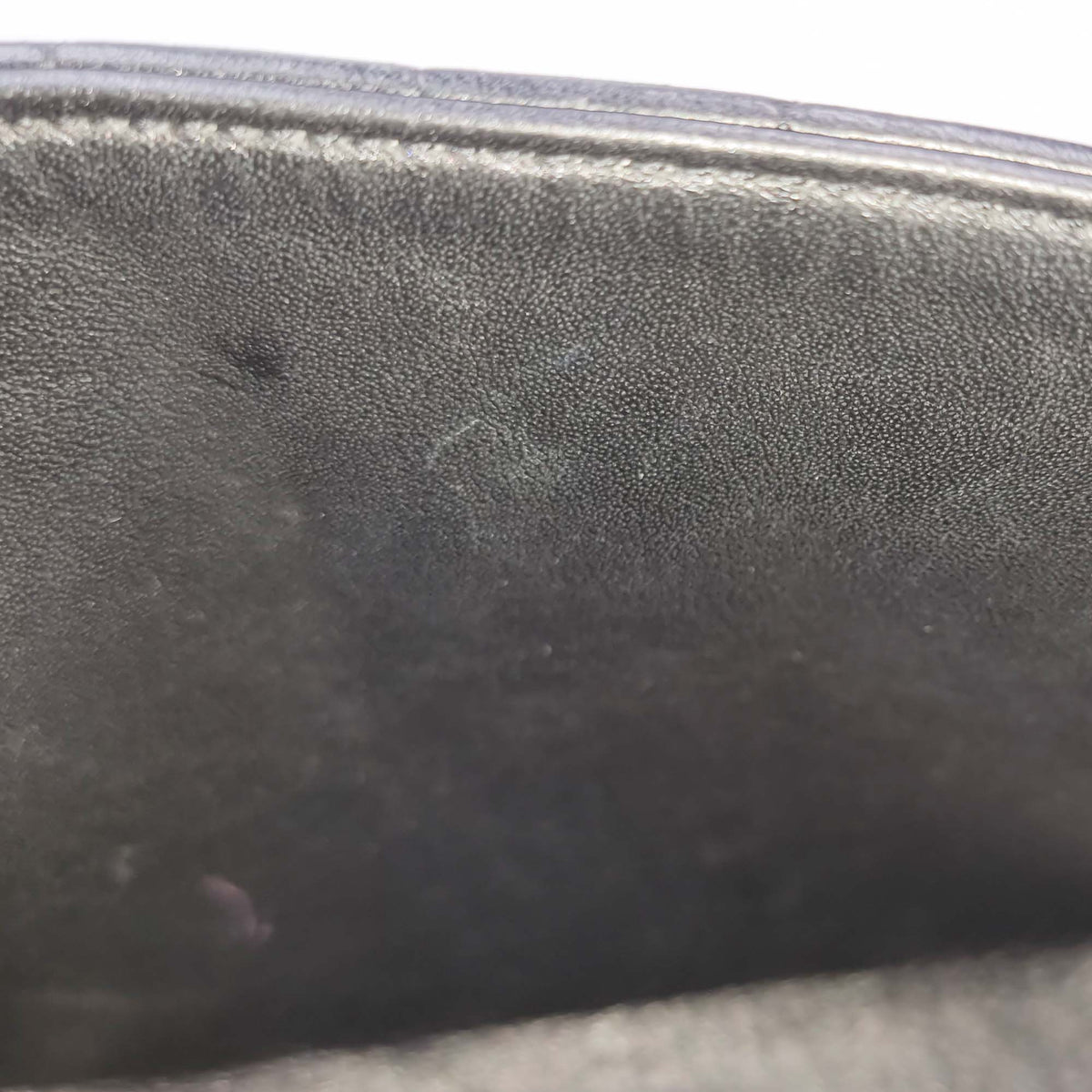 Close-up of Medium bags hardware and fine stitching