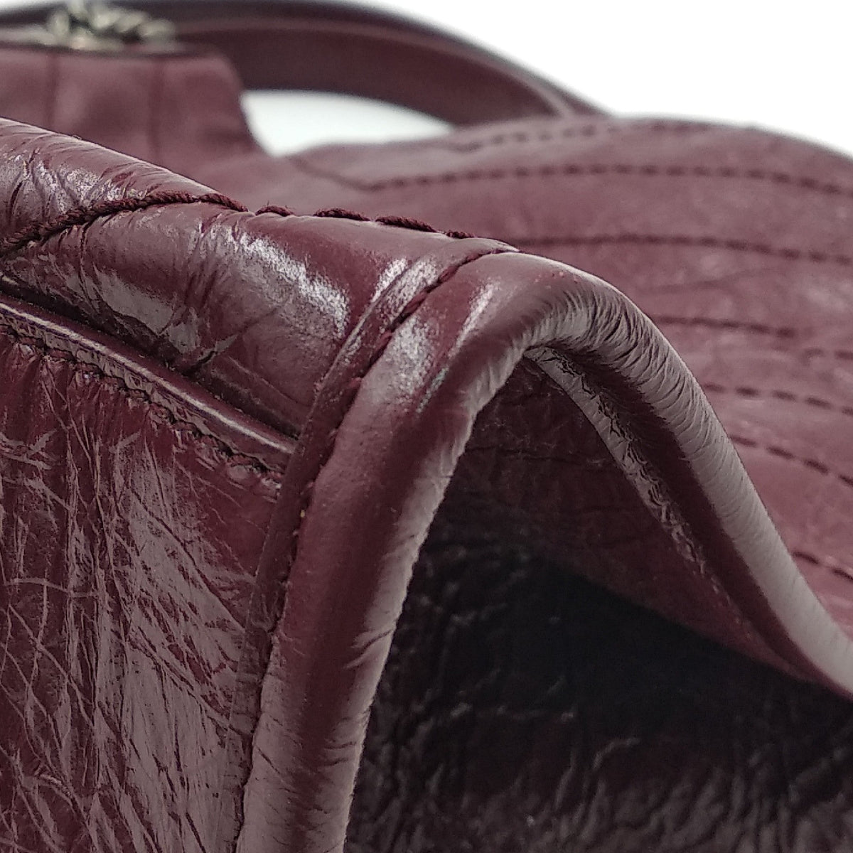 Medium bags lifestyle shot premium designer piece