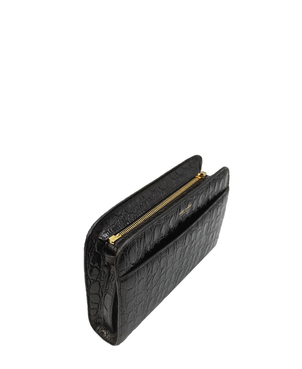 Close-up of Croco bags hardware and fine stitching