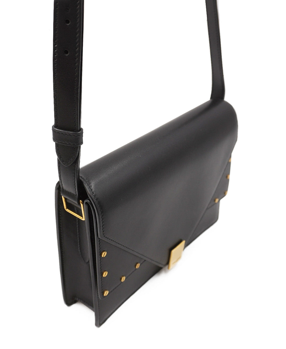 Close-up of Margaux bags hardware and fine stitching