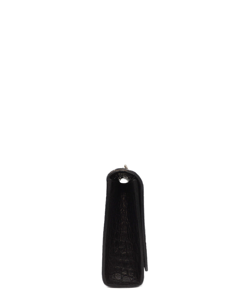 Medium bags lifestyle shot premium designer piece