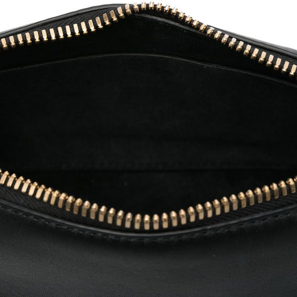 Close-up of Bottega Veneta shoulder bags hardware and fine stitching