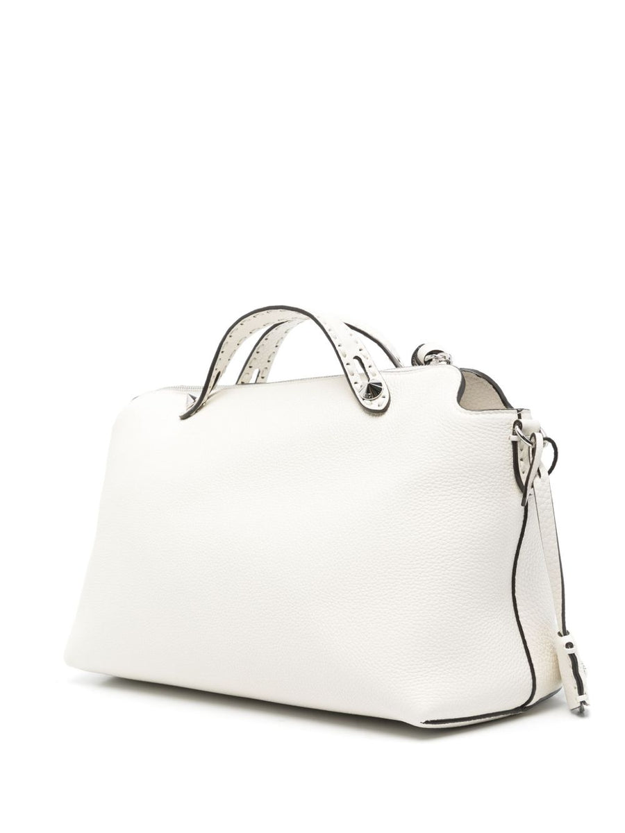 Fendi premium shoulder bags detail and craftsmanship close-up