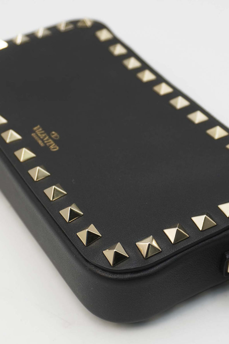 Garavani premium bags detail and craftsmanship close-up