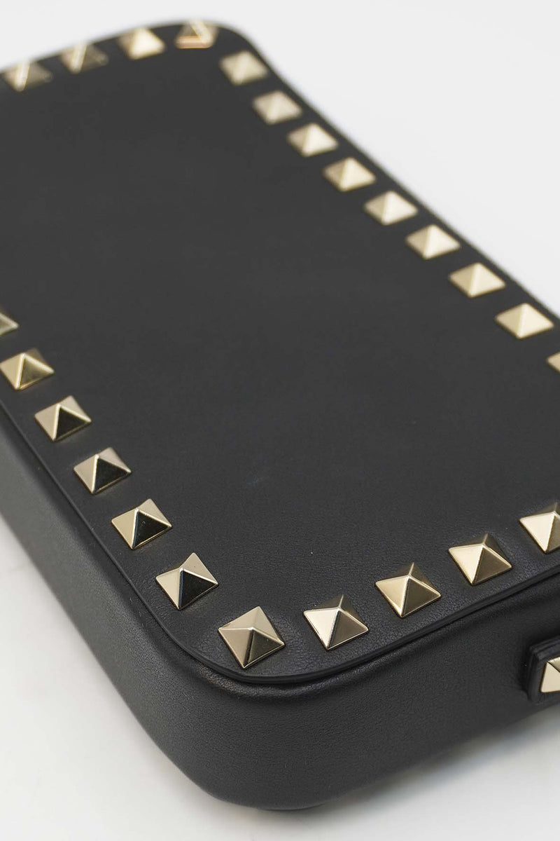 Close-up of Garavani bags hardware and fine stitching