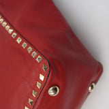 Close-up of Medium bags hardware and fine stitching