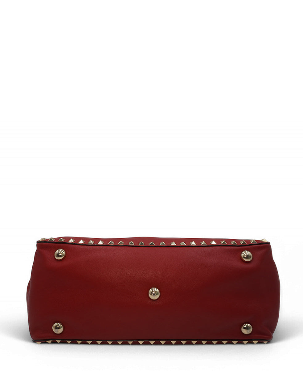 Medium bags side profile designer luxury fashion