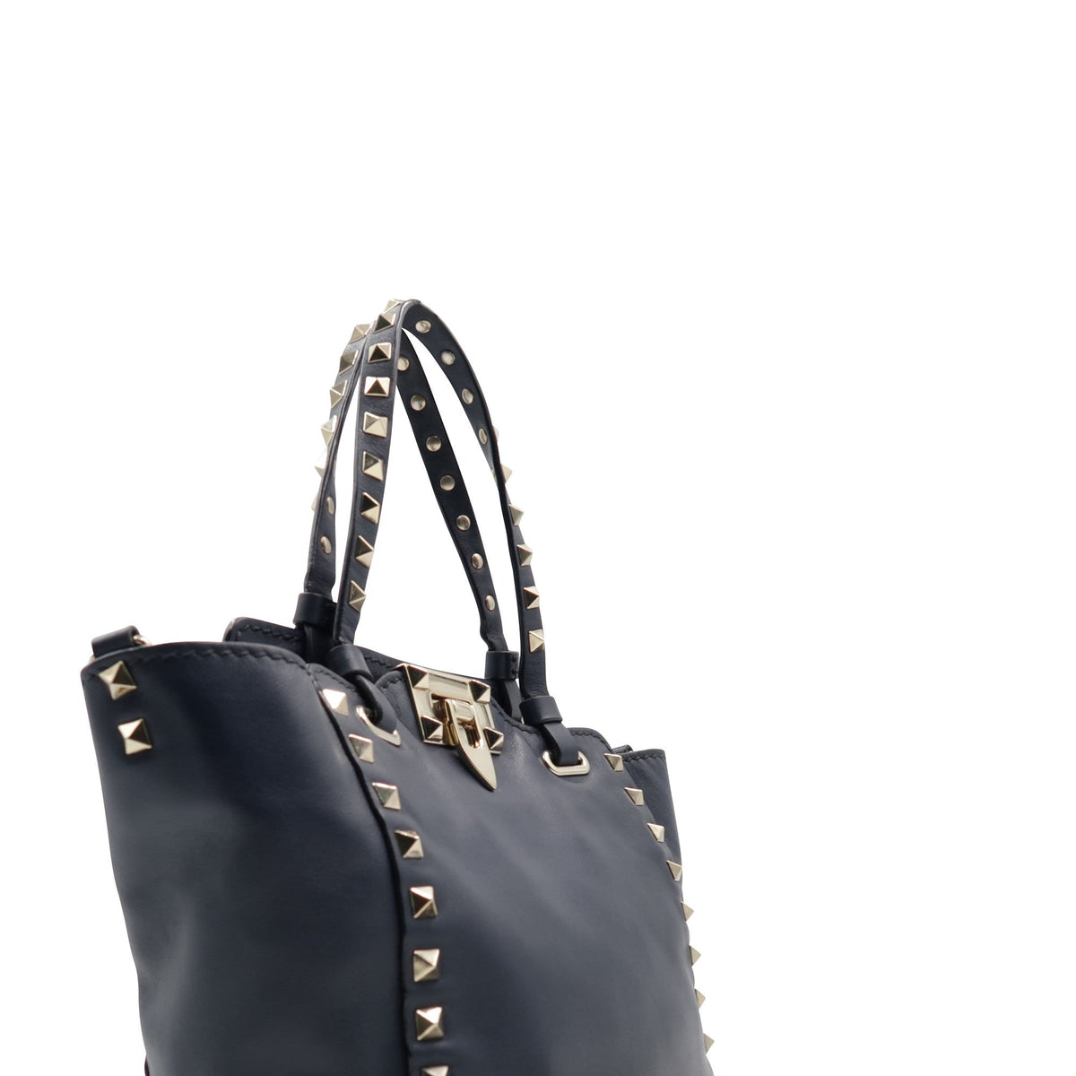 Mini premium bags detail and craftsmanship close-up