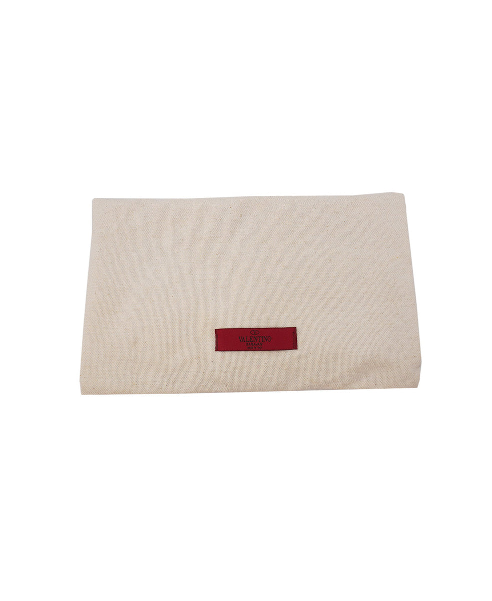 Patent bags side profile designer luxury fashion